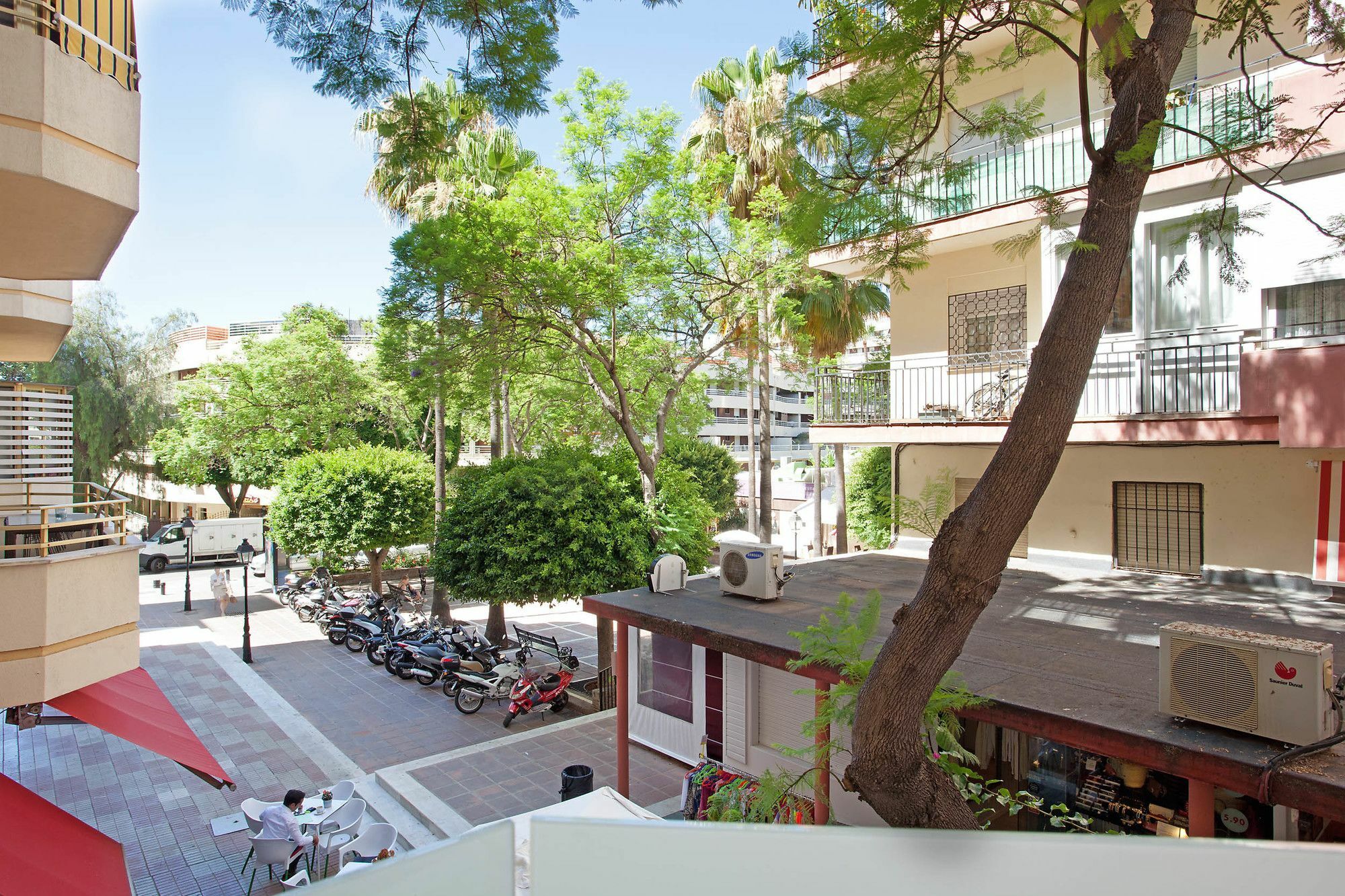 Azahara Marbella Apartment Exterior photo
